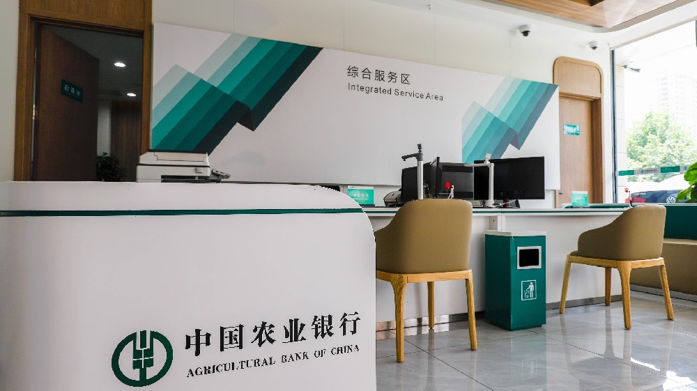 金属墙板的防火性能如何？